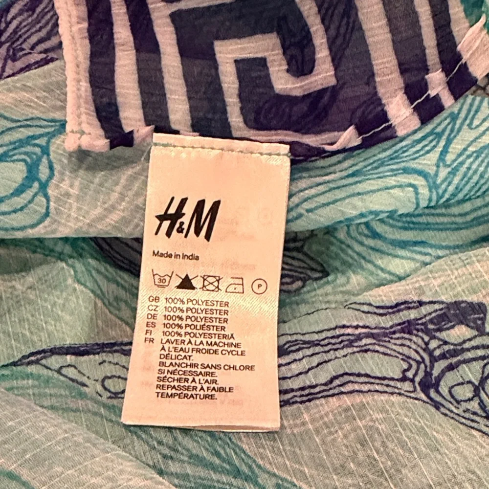 H&M Blue Teal Sheer Sarong Scarf Greek Key Beach Cover Up 4x6